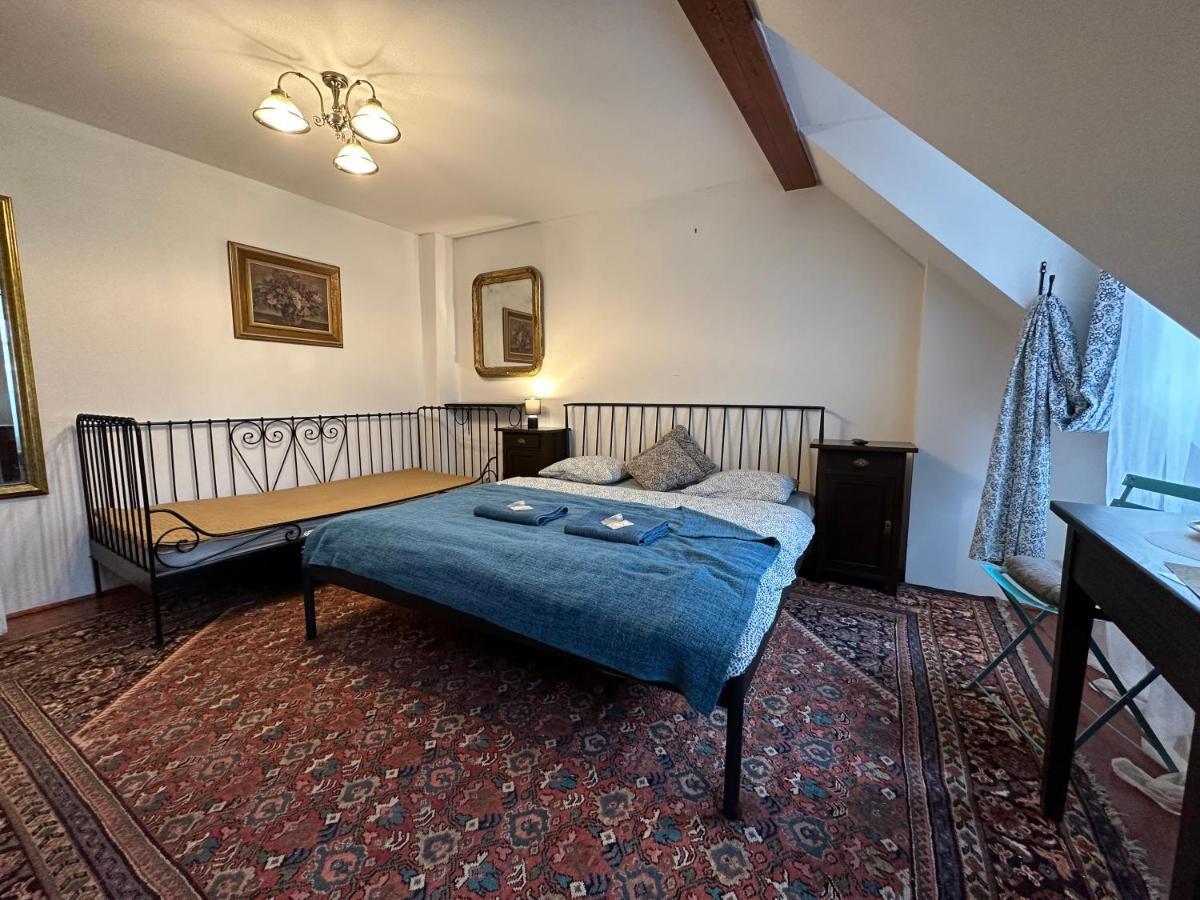 Tiffany Guest house 3*